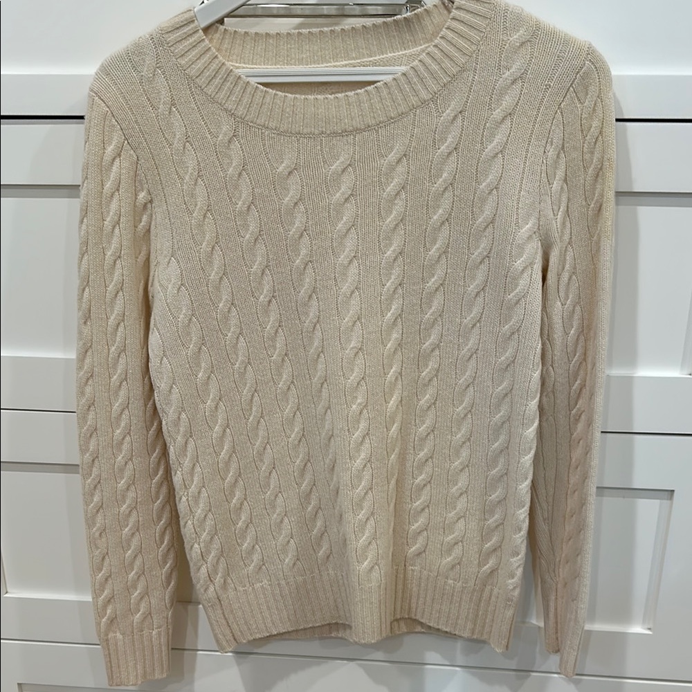 Cable Knit Beige cashmere Sweater